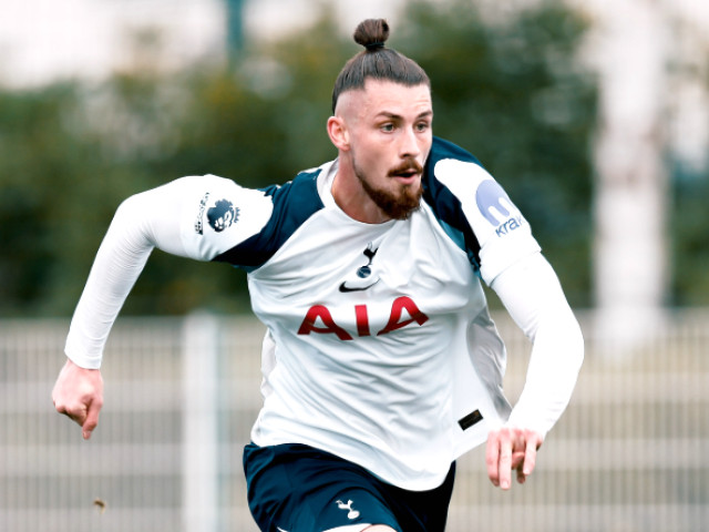 Radu Drăgușin a revenit la Tottenham după accidentare