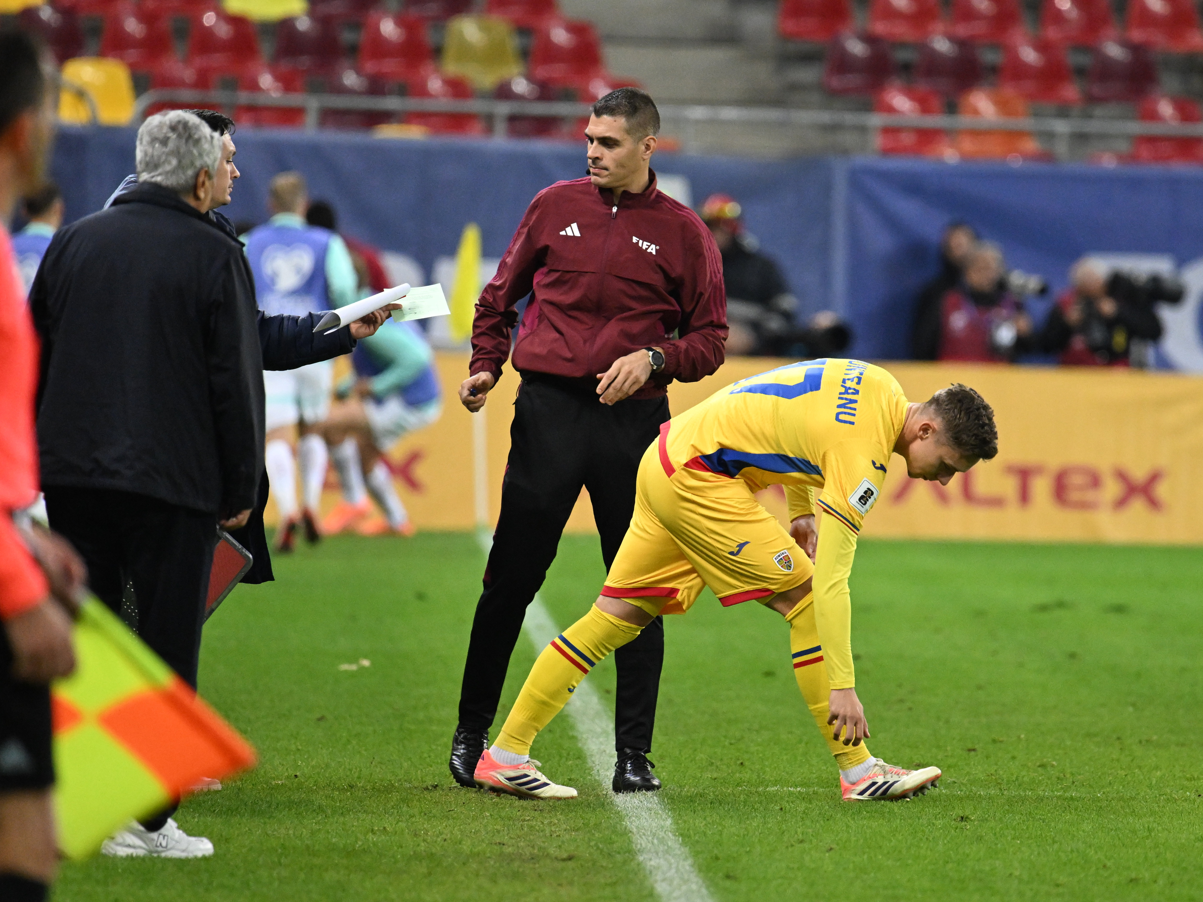 Trei jucători sunt OUT! Lotul ales de Mircea Lucescu pentru meciul cu Bosnia