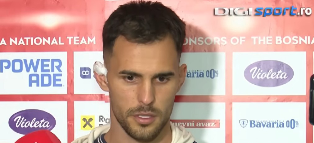 Ce i-a spus Michael Oliver lui Marius Marin, după ce "Tricolorul" s-a accidentat în meciul cu Bosnia