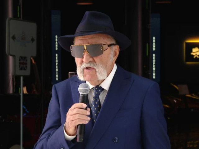 Ion Țiriac a auzit ce a spus Călin Popescu Tăriceanu, a luat microfonul și i-a dat o replică memorabilă