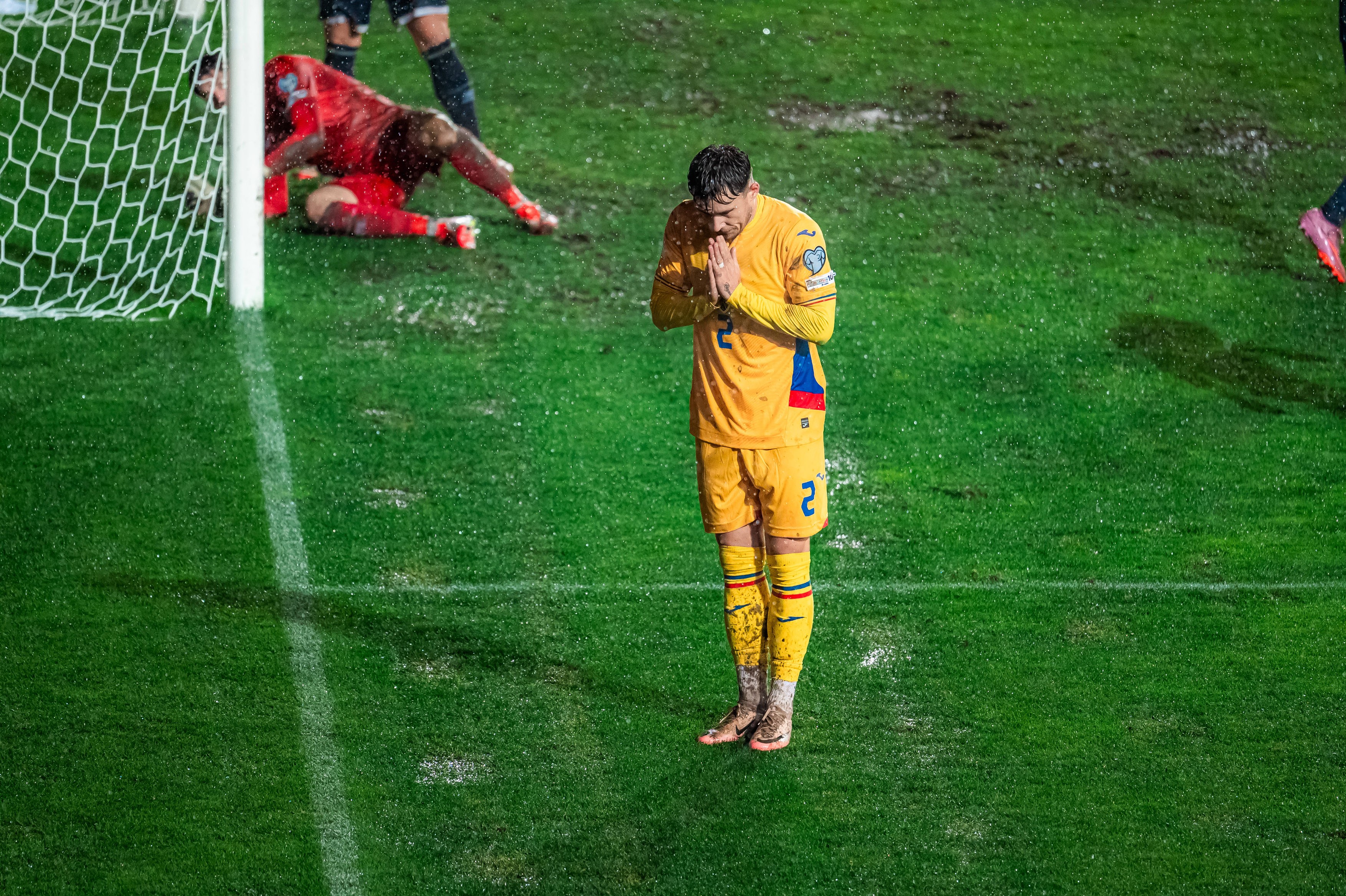 UEFA a pus o singură întrebare după ce l-a văzut pe Andrei Rațiu