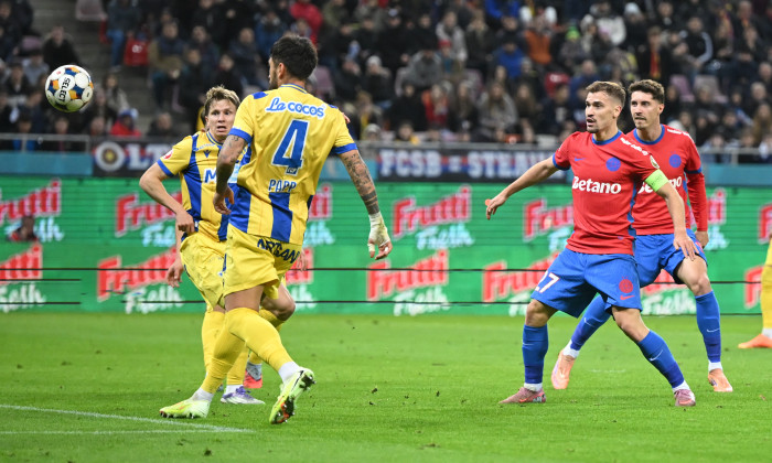 FOTBAL:FCSB-PETROLUL PLOIESTI, SUPERLIGA SUPERBET (22.11.2025)
