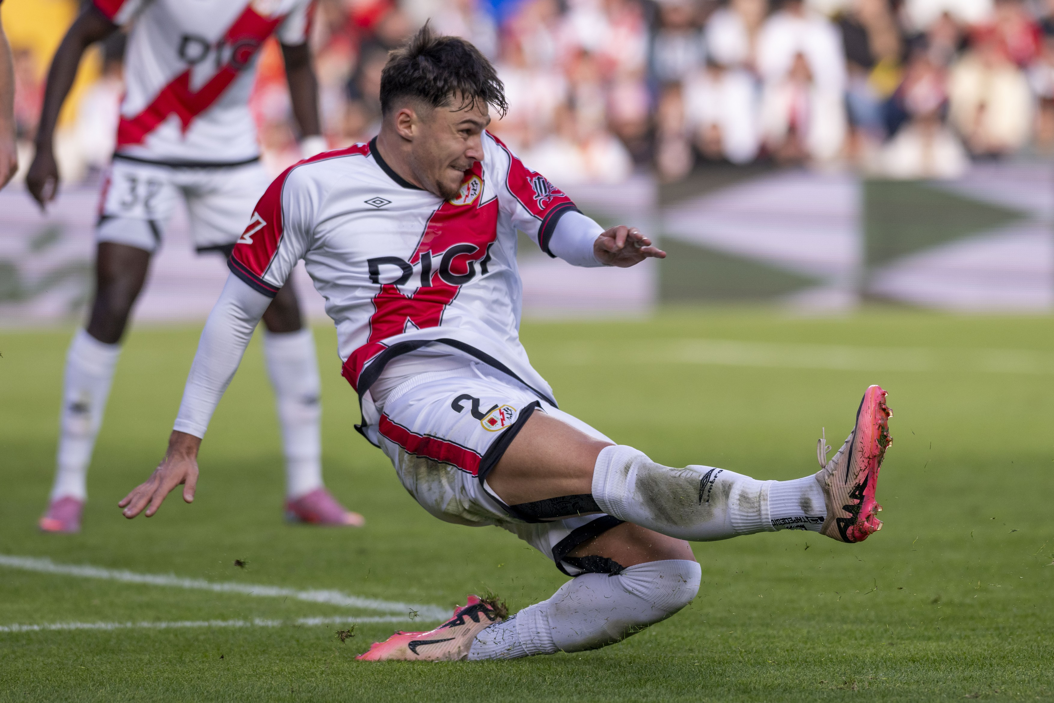 Prima reacție a antrenorului de la Rayo Vallecano, după ce Andrei Rațiu a semnat!