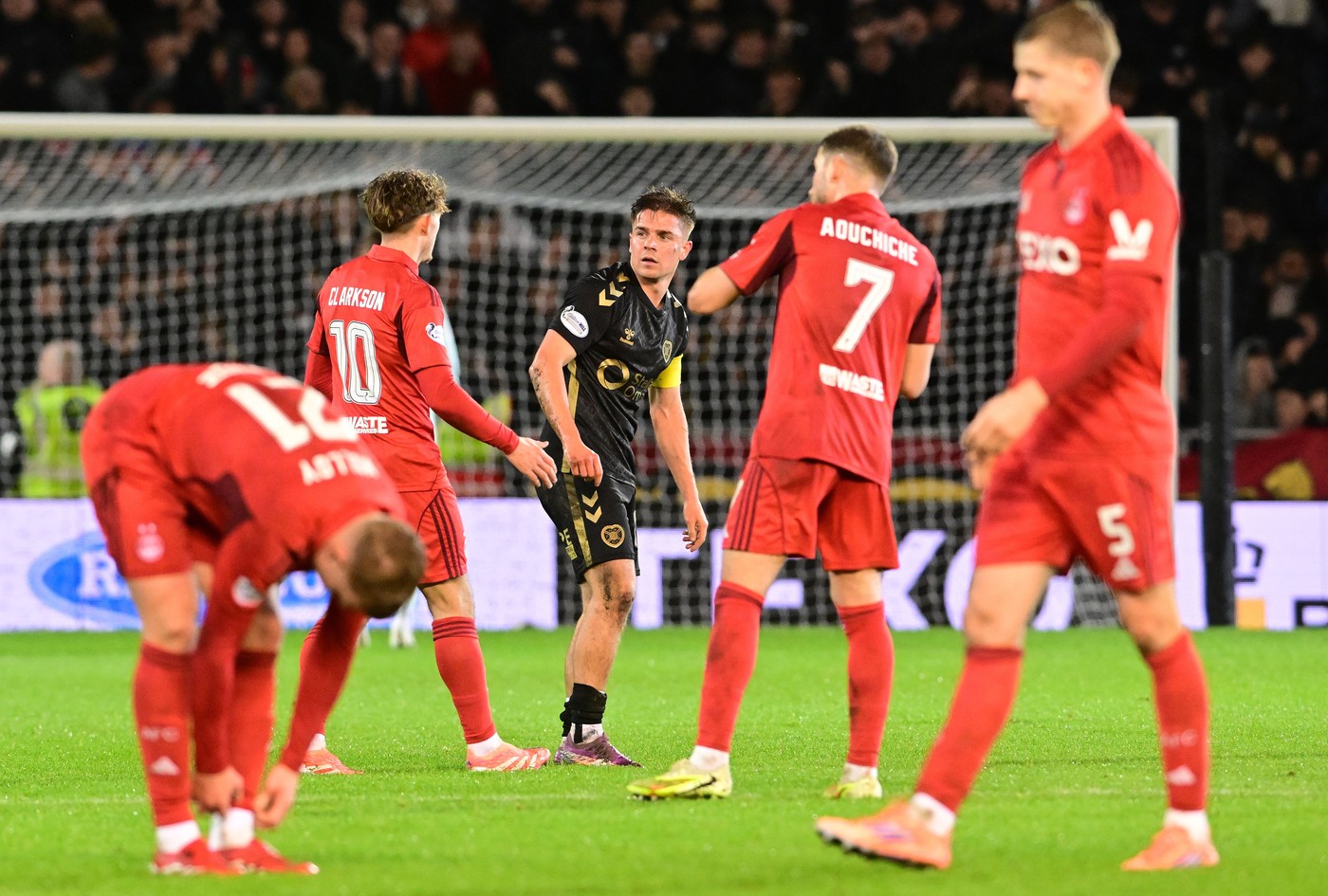 Fosta adversară a FCSB-ului din Europa le-a încheiat ”visul”: prima înfrângere din campionat
