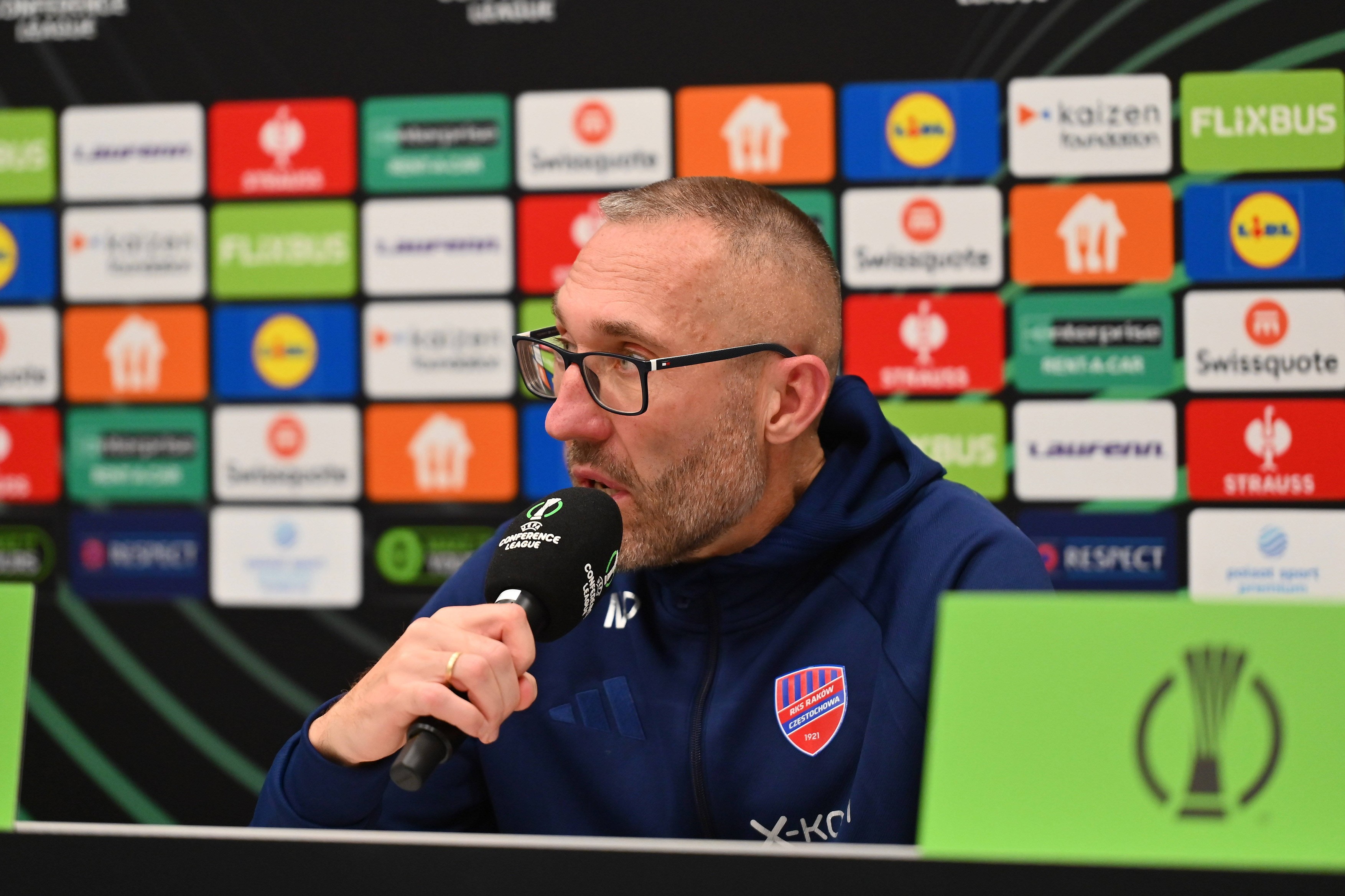 Concurență pentru înlocuitorul lui Edi Iordănescu: o echipă din Champions League a intrat pe fir