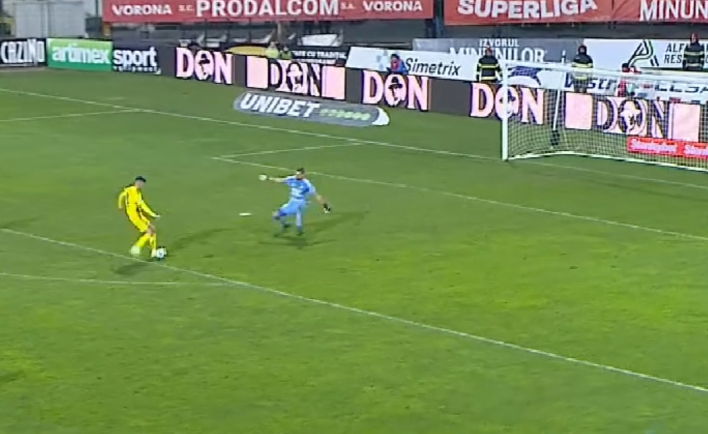 ”De necrezut!” Ratarea lui Stipe Perica din FC Botoșani - Dinamo, i-a lăsat ”mască” pe comentatori