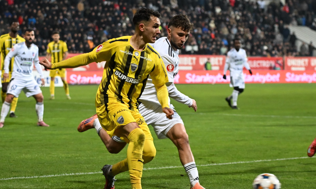 FOTBAL:FC BOTOSANI-DINAMO BUCURESTI, SUPERLIGA SUPERBET (24.11.2025)