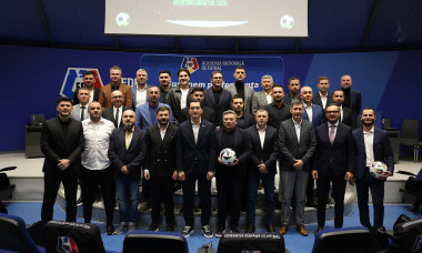 absolventi director sportiv