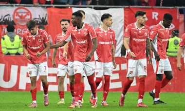 FOTBAL:DINAMO BUCURESTI-CFR CLUJ, SUPERLIGA SUPERBET (31.10.2025)