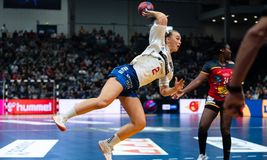 IHF Women'S Handball World Championship - Spain V Faroe Islands - SWT Arena