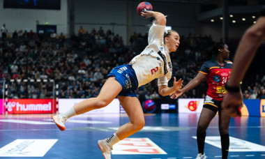 IHF Women'S Handball World Championship - Spain V Faroe Islands - SWT Arena