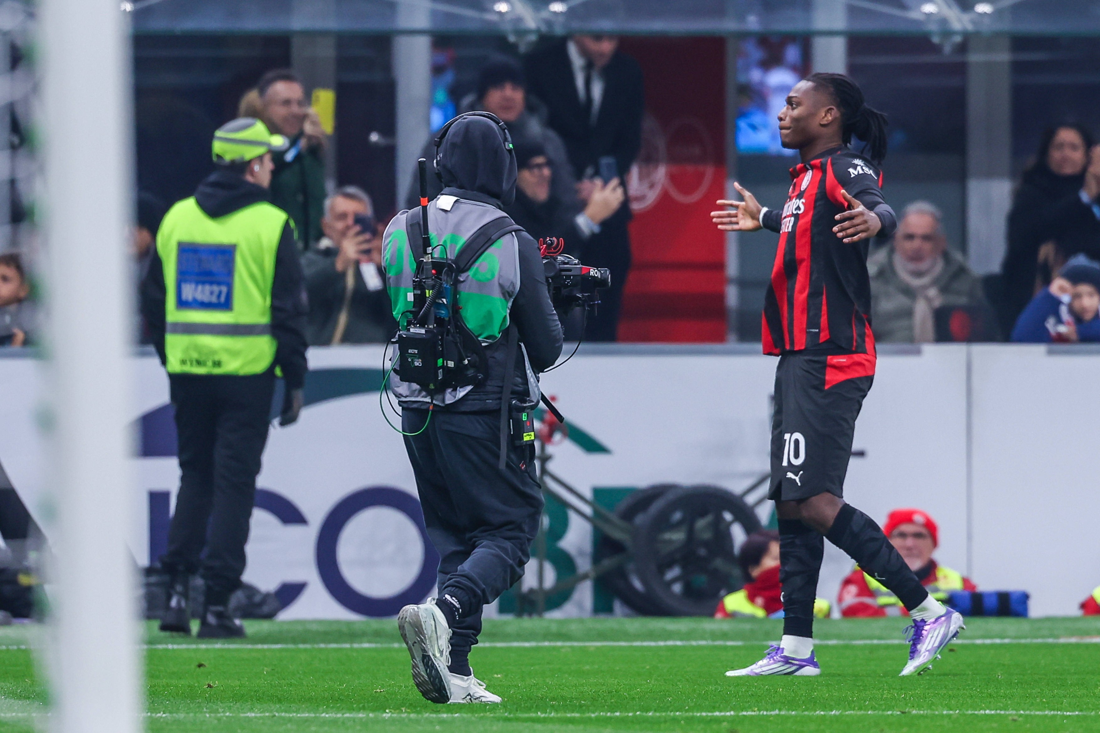 AC Milan - Lazio 1-0. Gruparea de pe San Siro a câștigat, grație lui Leao, și a urcat pe primul loc! Final încins