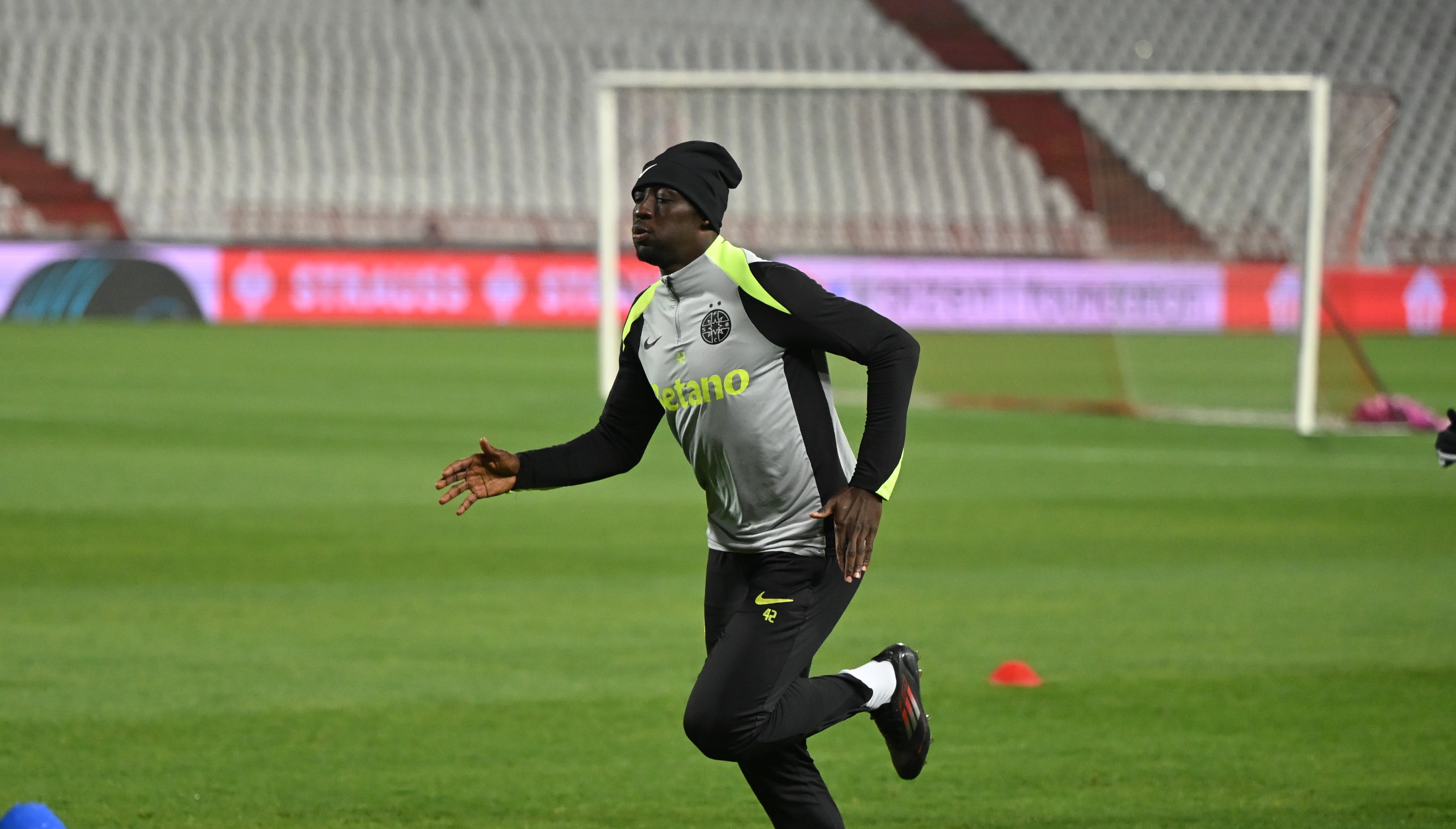 Baba Alhassan, suspendat