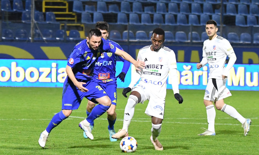 FOTBAL:AFC UNIREA 04 SLOBOZIA-FC BOTOSANI, SUPERLIGA SUPERBET (30.11.2025)