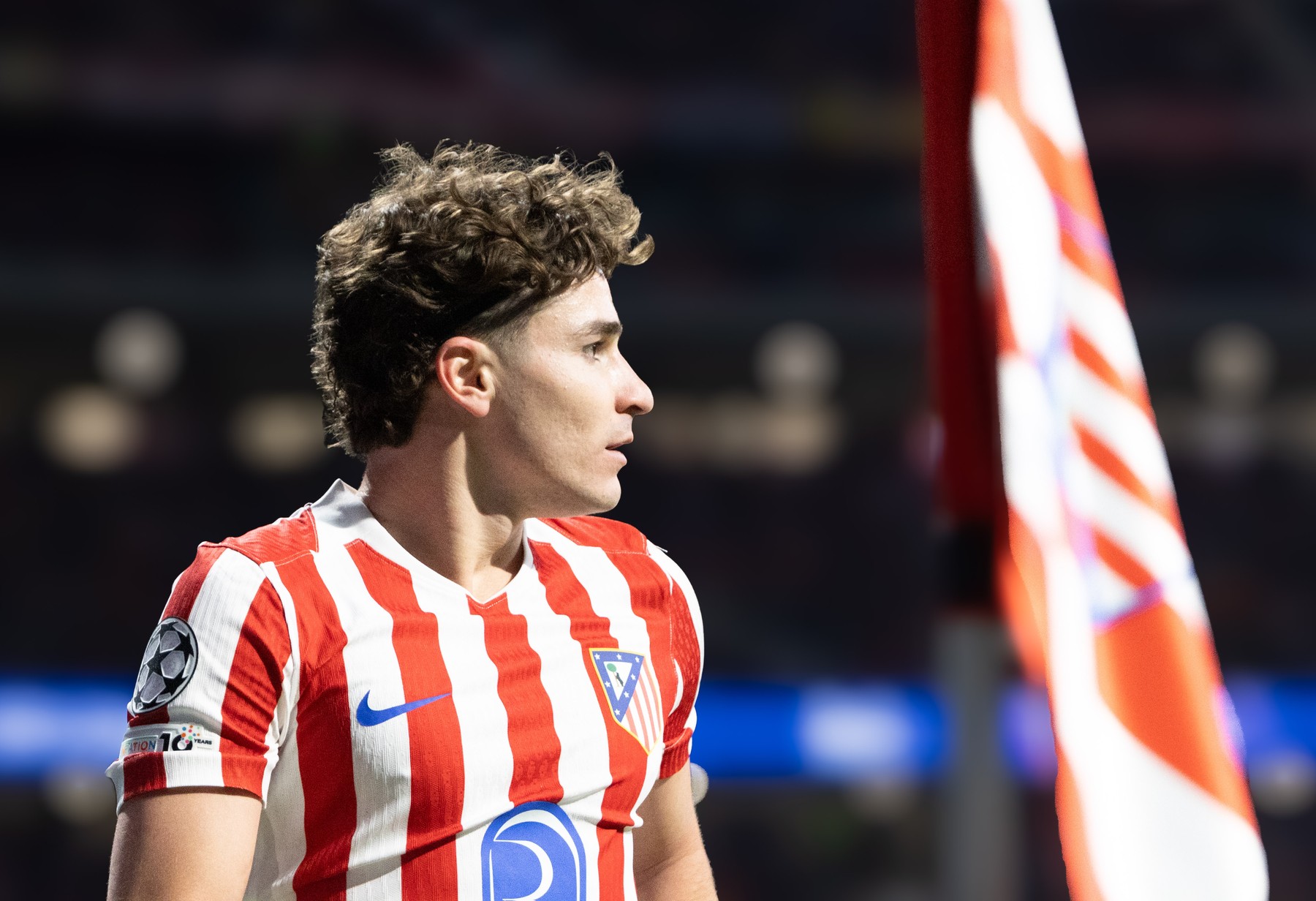 Ce lovitură: doi jucători la schimb pentru transferul lui Julian Alvarez!