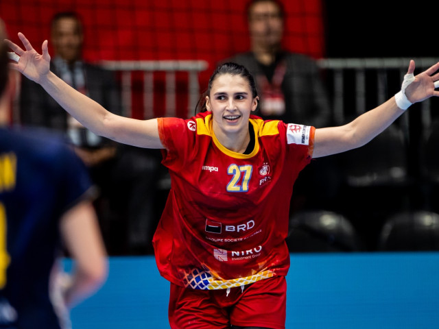 Lorena Ostase n-a uitat ce a p&#259;&#539;it &icirc;n Ungaria: "A r&#259;mas &icirc;n interiorul nostru. Azi, ele joac&#259; &icirc;n deplasare"