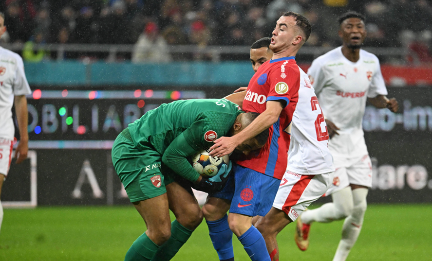 Imagine Stire O legendă de la Dinamo a văzut-o pe FCSB și a spus-o direct: ”E valoroasă” | 2review.ro