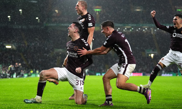 Celtic v Heart of Midlothian - William Hill Premiership - Celtic Park