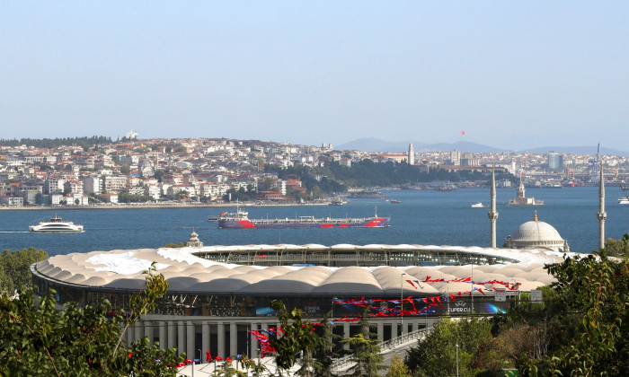 Liverpool Press Conference and Training Session - Besiktas Park