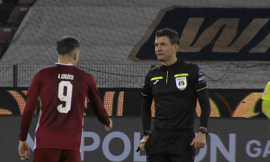 Screenshot 2025-12-12 232537