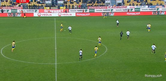 Petrolul - U Cluj 0-0, ACUM, Digi Sport 1. Duel echilibrat pe Ilie Oană