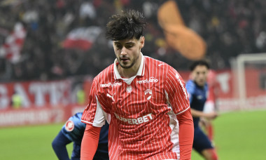 Screenshot 2025-12-14 at 21.24.50