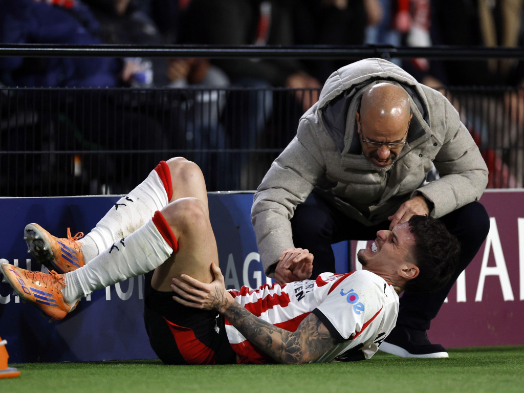Criticat de antrenorul lui PSV, Dennis Man a primit vestea: OUT