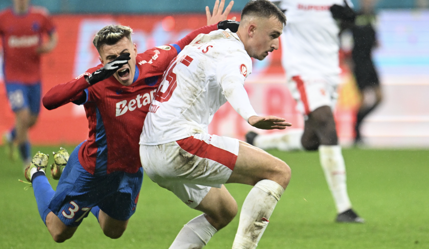 Octavian Popescu, exclus din lotul FCSB-ului!
