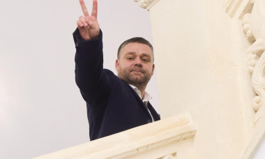 Bucharest, Romania. 7th Dec, 2025: Ciprian Ciucu, candidate of the National Liberal Party (PNL) for general mayor of Bucharest, makes the victory sign upon arriving at his campaign headquarters. Ciucu wins the election and becomes the new mayor of Buchare