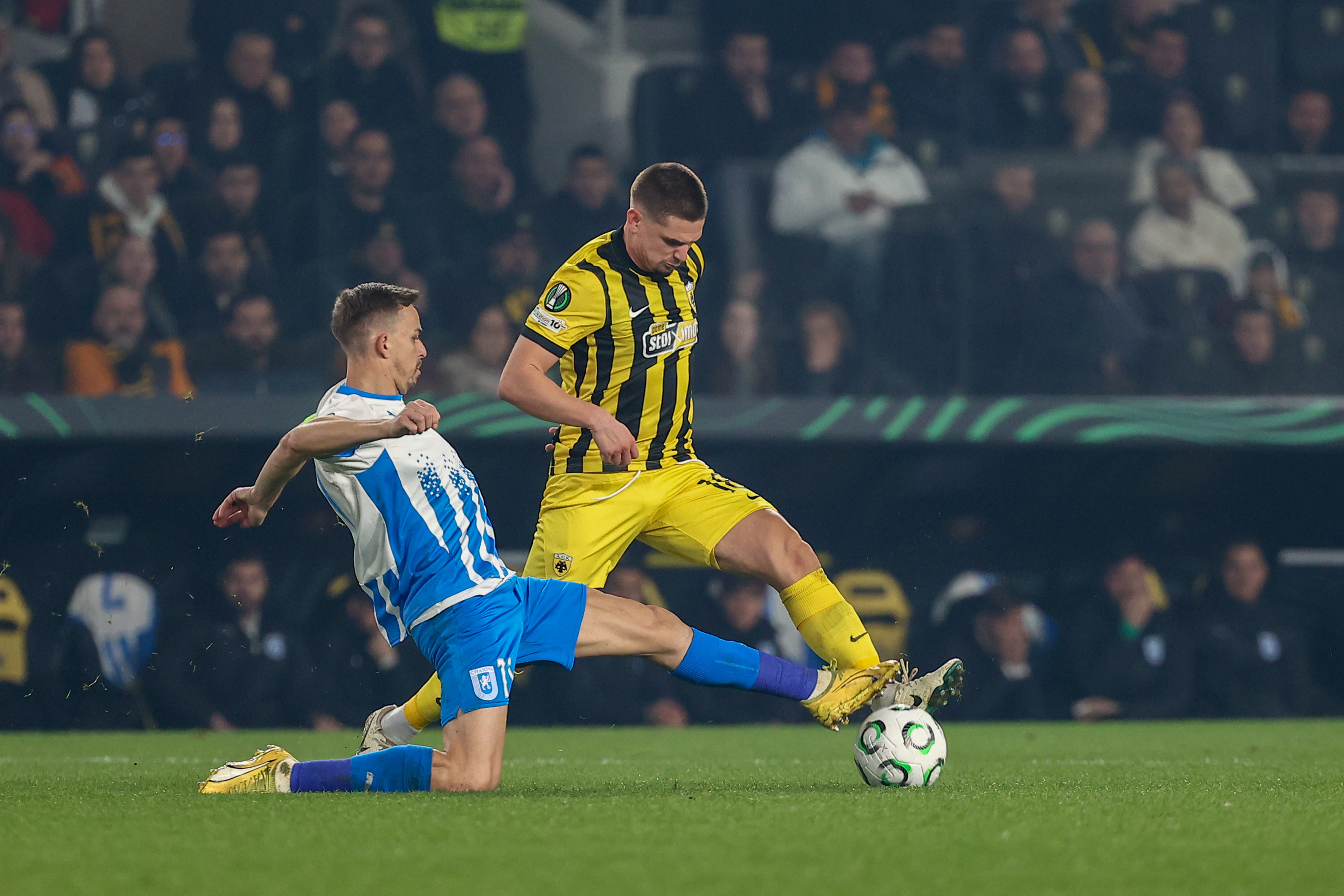 Nota primită de Răzvan Marin, după ”nebunia” de la AEK Atena - Universitatea Craiova
