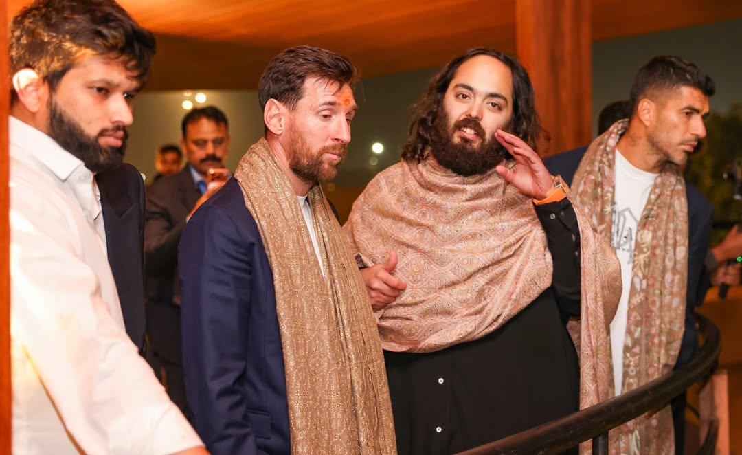 Lionel Messi, tratat ca un zeu în India! Cât valorează cadoul inedit primit de starul argentinian