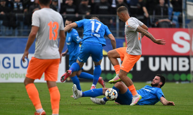 FOTBAL:METALOGLOBUS BUCURESTI-UNIVERSITATEA CRAIOVA, SUPERLIGA SUPERBET (26.10.2025)