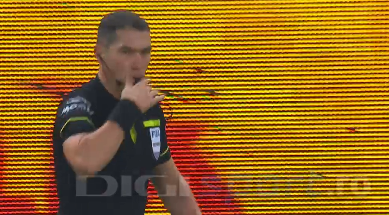 Istvan Kovacs, întors de VAR: penalty și gol pentru FCSB. Lovitură de la 11 metri și pentru Rapid: gol pentru Dobre