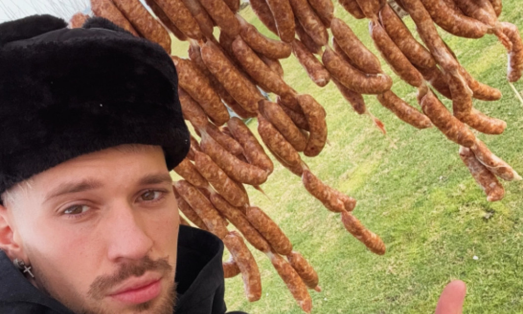 Screenshot 2025-12-24 082301