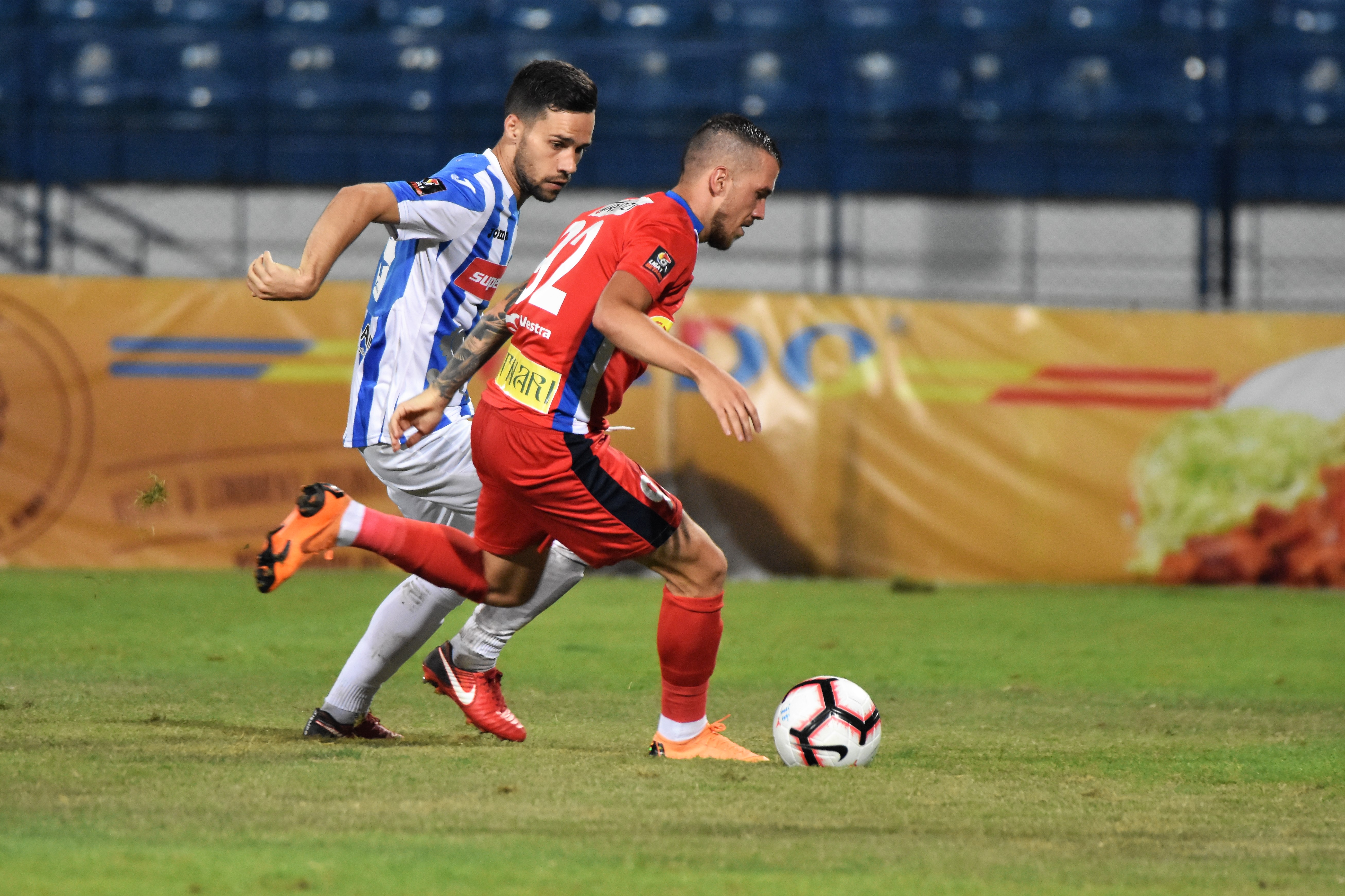 Nu avea bani nici să plece acasă după ce a semnat cu FCSB: ”Eram rupți”. Ce a făcut imediat: ”Nu puteam să ne numim țărani”