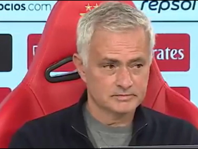 Jose Mourinho s-a enervat la conferința de presă