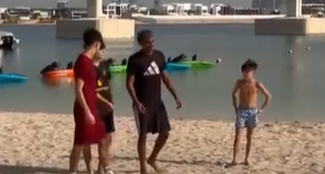 Lamine Yamal a făcut show pe o plajă din Dubai, de Crăciun. Imaginile au ajuns rapid pe internet