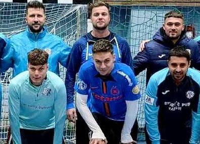 Cum a ajuns Louis Munteanu ”să se joace cu mintea” microbiștilor. A îmbrăcat nu doar tricoul FCSB-ului