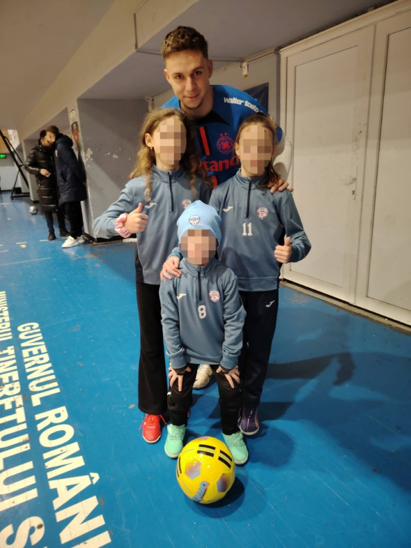 Poza pentru articolul Reacția lui Iuliu Mureșan, după ce Louis Munteanu a explicat de ce a îmbrăcat tricoul FCSB-ului