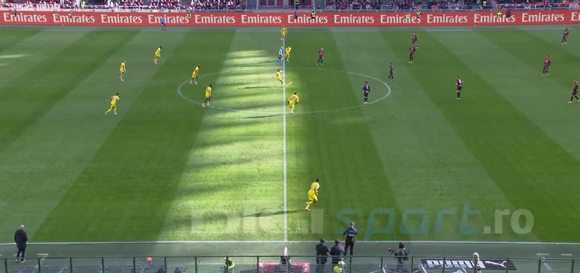 Neașteptat! Ce s-a întâmplat în prima secundă a duelului dintre AC Milan și Verona