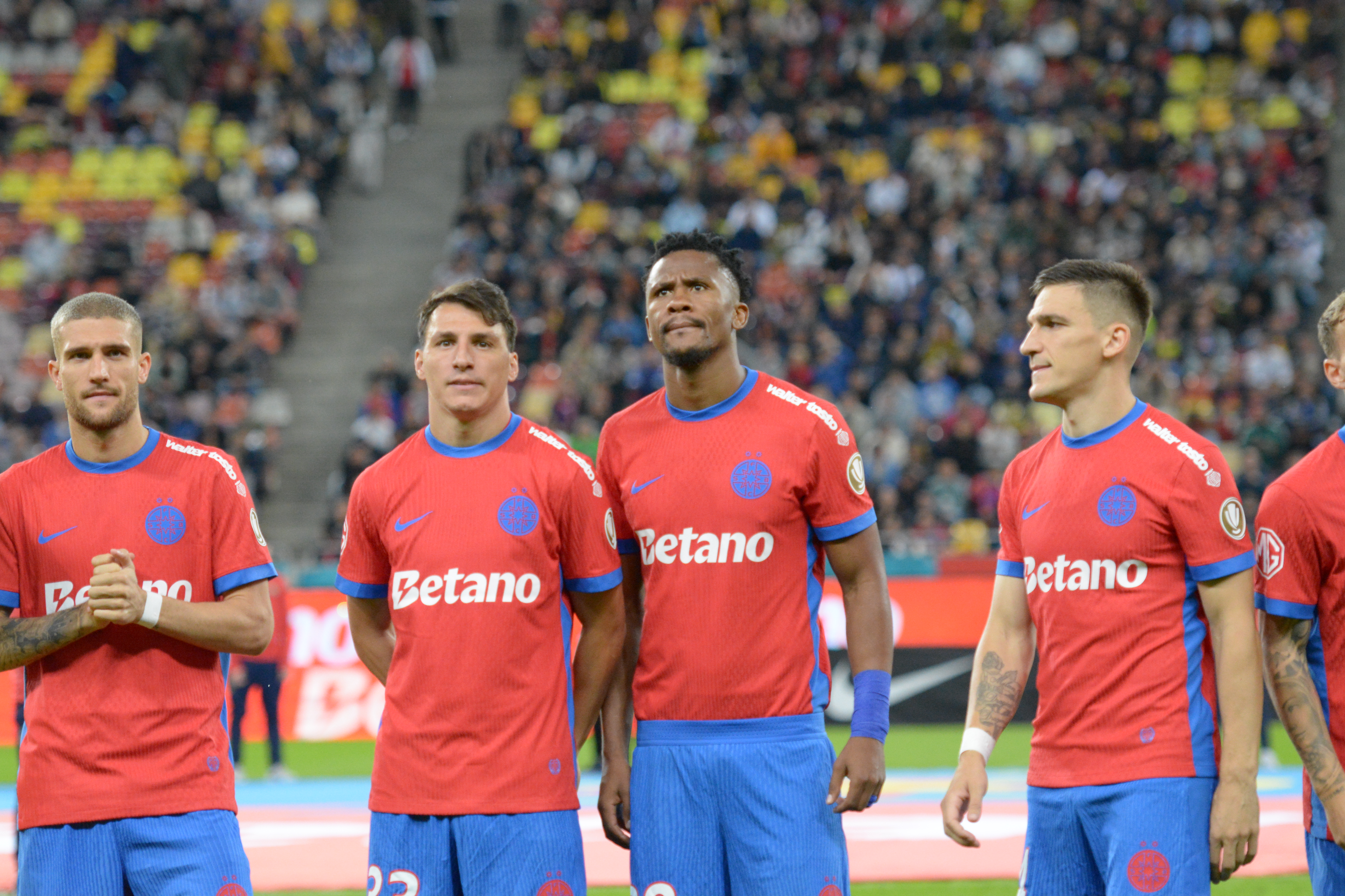 Primul titular care ”zboară” de la FCSB! Gigi Becali i-a spus să plece