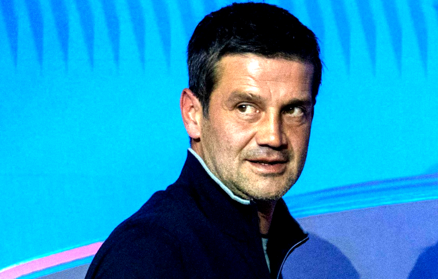 Imagine Stire L-a făcut praf pe Cristi Chivu în Italia: Demn de milă! Mediocru și supraevaluat | 2review.ro