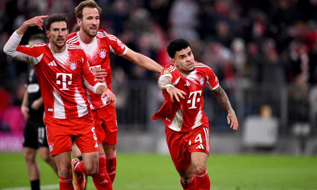 Fussball 1. Bundesliga Saison 2025/2026 12. Spieltag FC Bayern Muenchen - FC St. Pauli