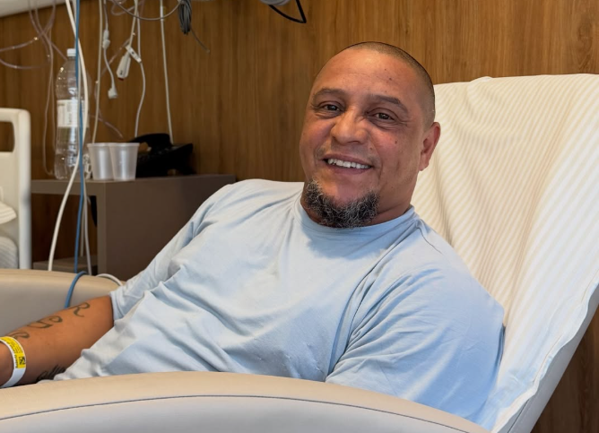 Mesajul lui Roberto Carlos de pe patul de spital, după ce s-a spus că a avut un atac de cord