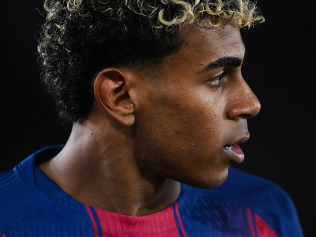 Poza pentru articolul Lamine Yamal, doar rezervă în recitalul dat de Barcelona! Ce a spus Hansi Flick