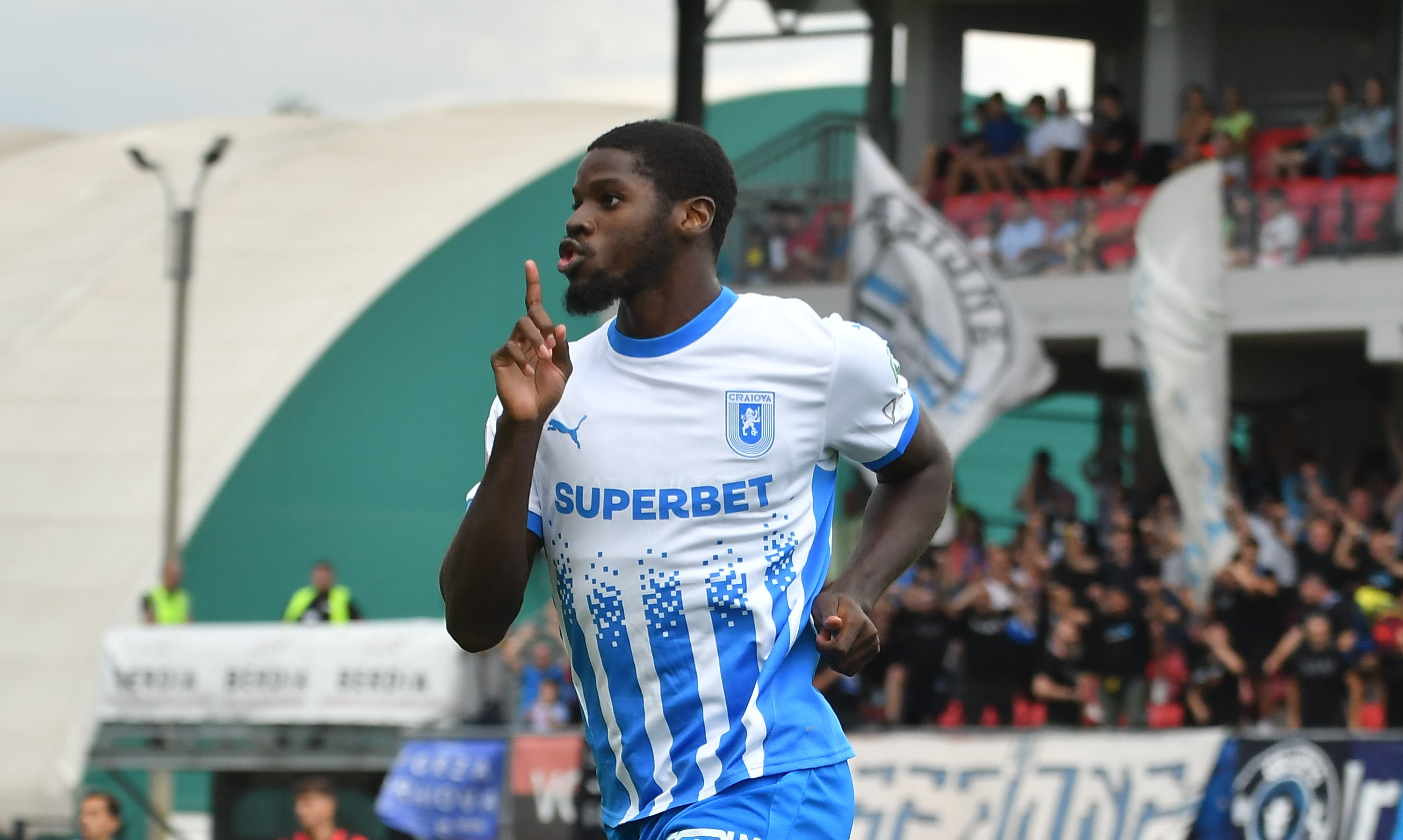 Universitatea Craiova a luat decizia în cazul lui Steven Nsimba