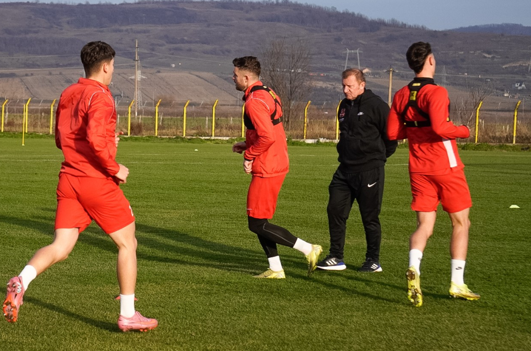 Hermannstadt a plecat în Antalya! Doi fotbaliști noi pentru Dorinel Munteanu