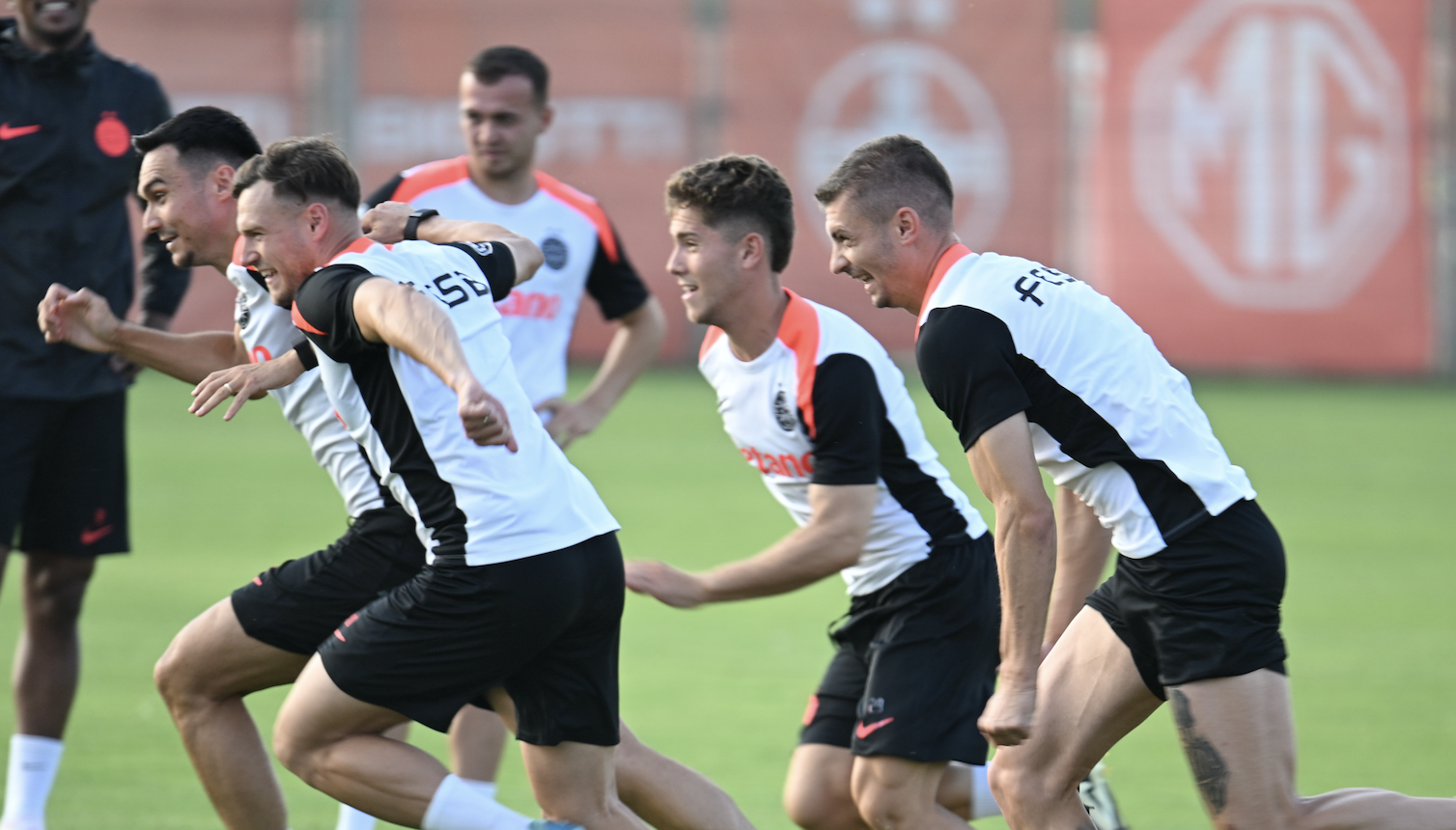 Au bătut palma! FCSB l-a cedat la o altă echipă din SuperLigă