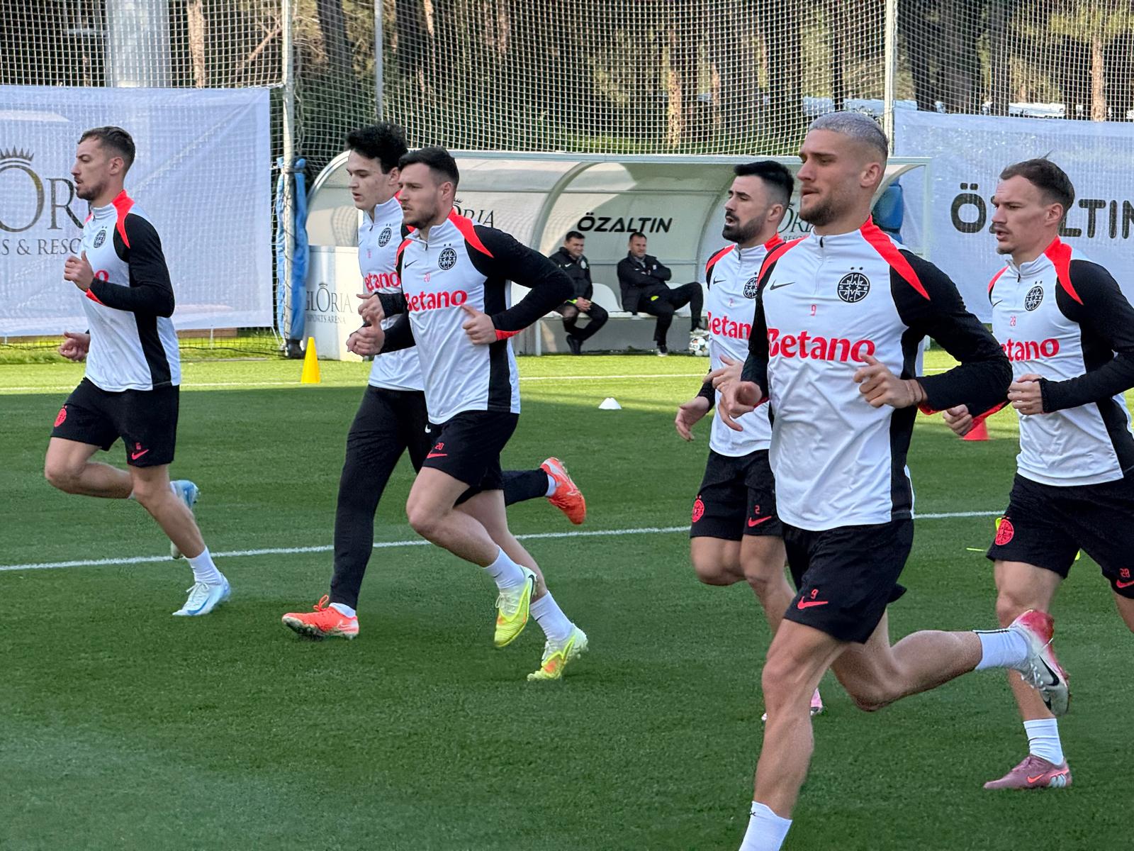 A revenit după două luni la FCSB + Fotbalistul așteptat să "explodeze" în cantonamentul din Turcia