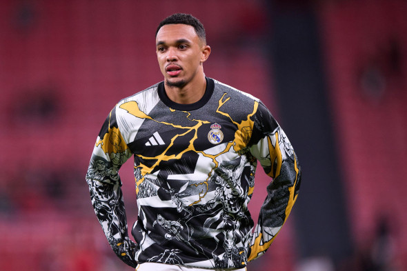 Trent Alexander-Arnold of Real Madrid CF warms up prior to the LaLiga EA Sports match between Athletic Club and Real Madrid CF at Estadio San Mames on